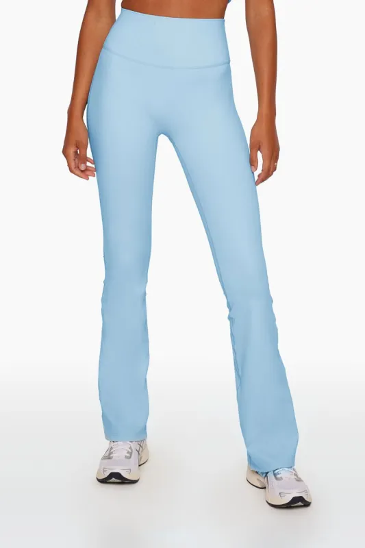 SPORTBODY® FLARE LEGGINGS - DREAM sold by SETactive