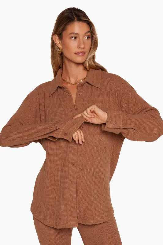 LOUNGE BUTTON DOWN - FOXY sold by SETactive