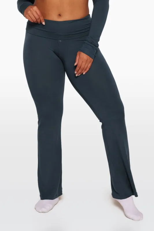 SET SLEEP™ HENLEY FLARE PANTS - OXFORD sold by SETactive