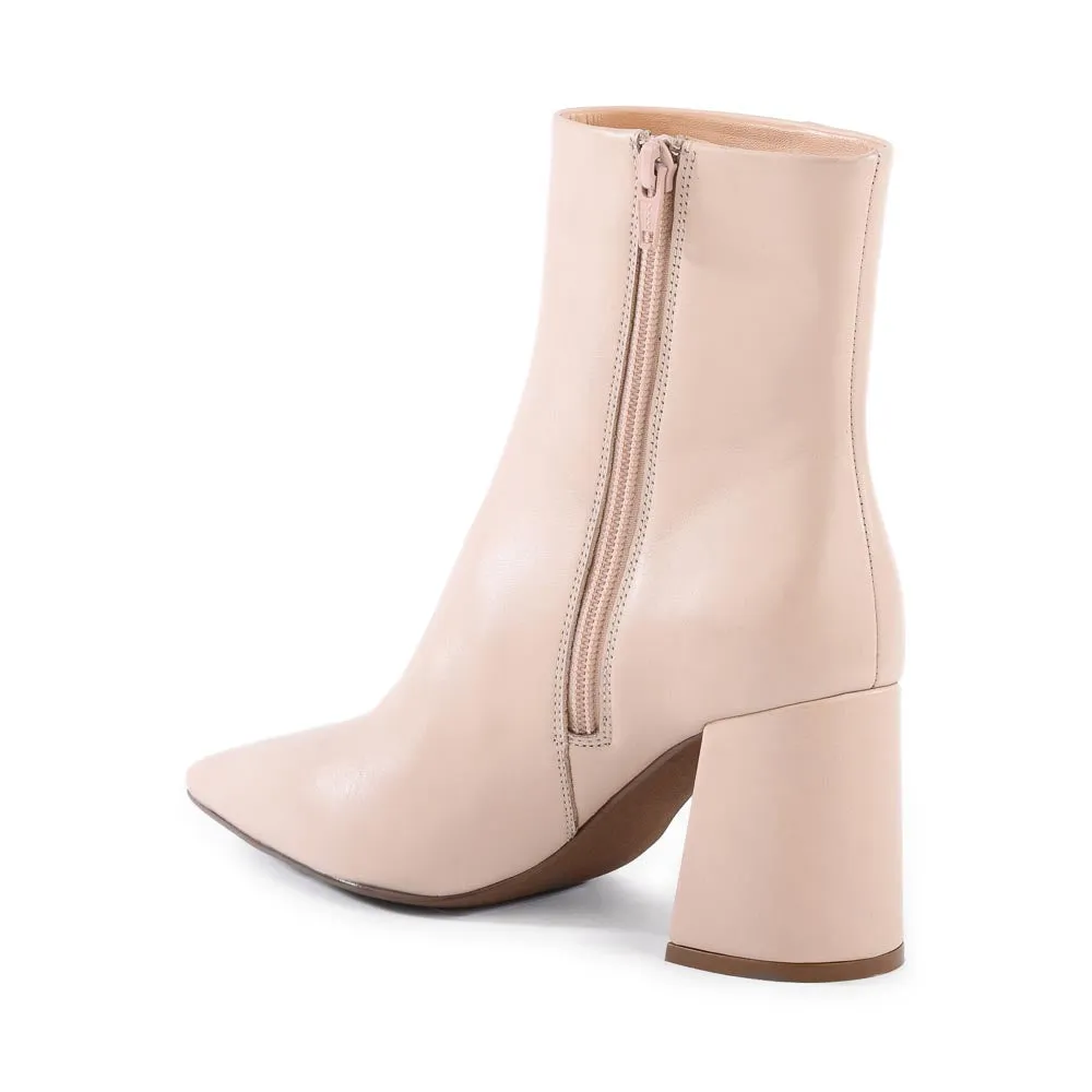 Broken Promises Boot sold by Seychelles product image thumbnail 3