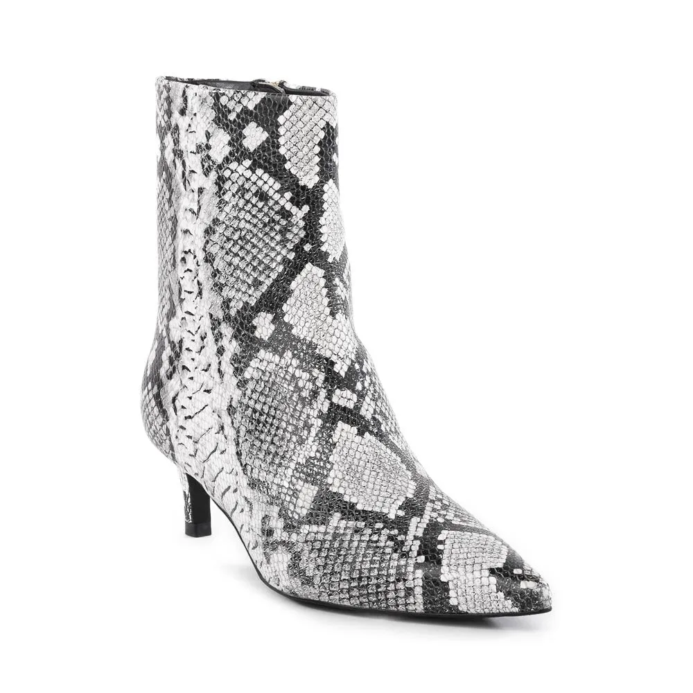 Dinner Date Boot sold by Seychelles product image thumbnail 2