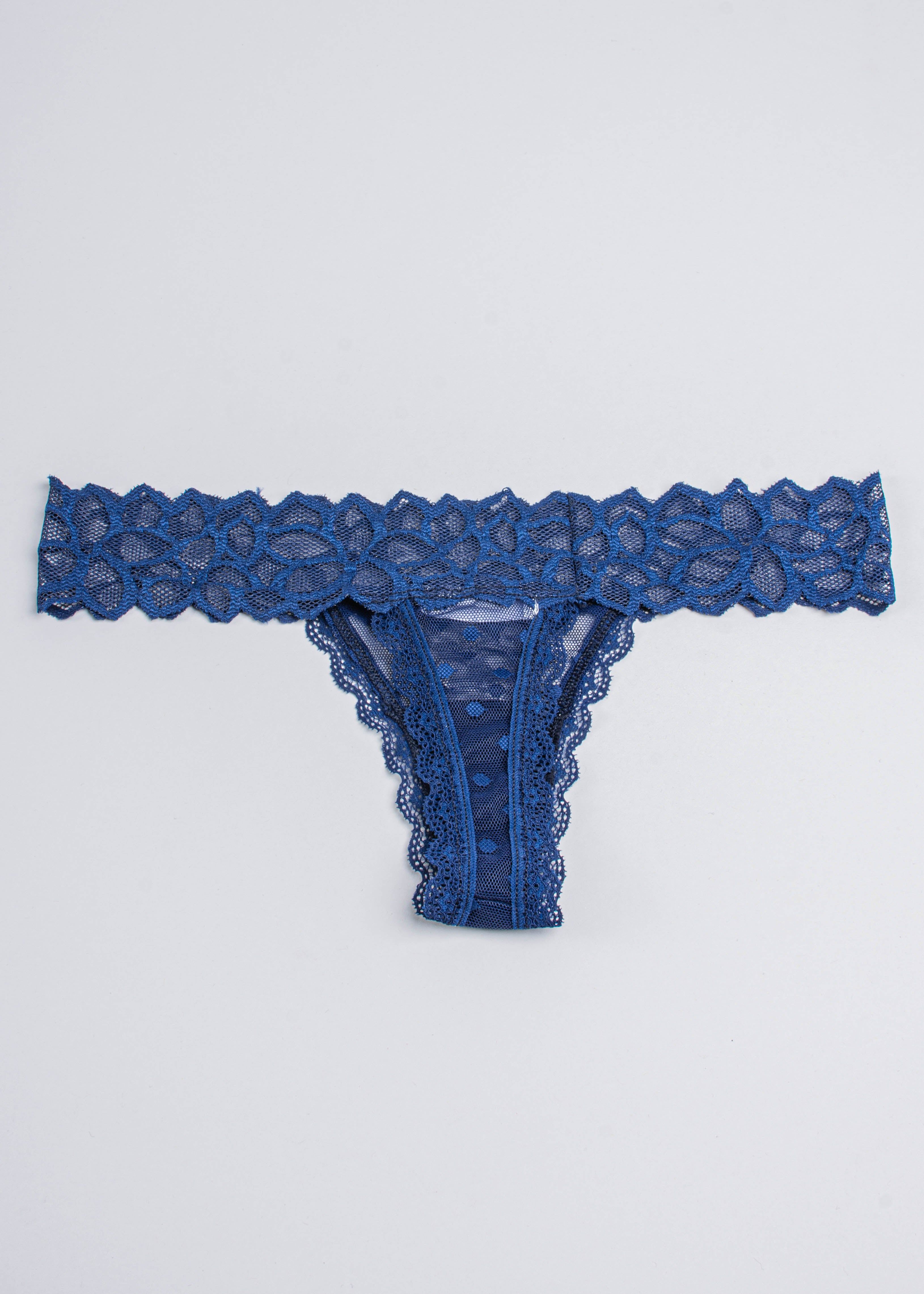 Tanga encaje flores sold by Shasa product image thumbnail 2