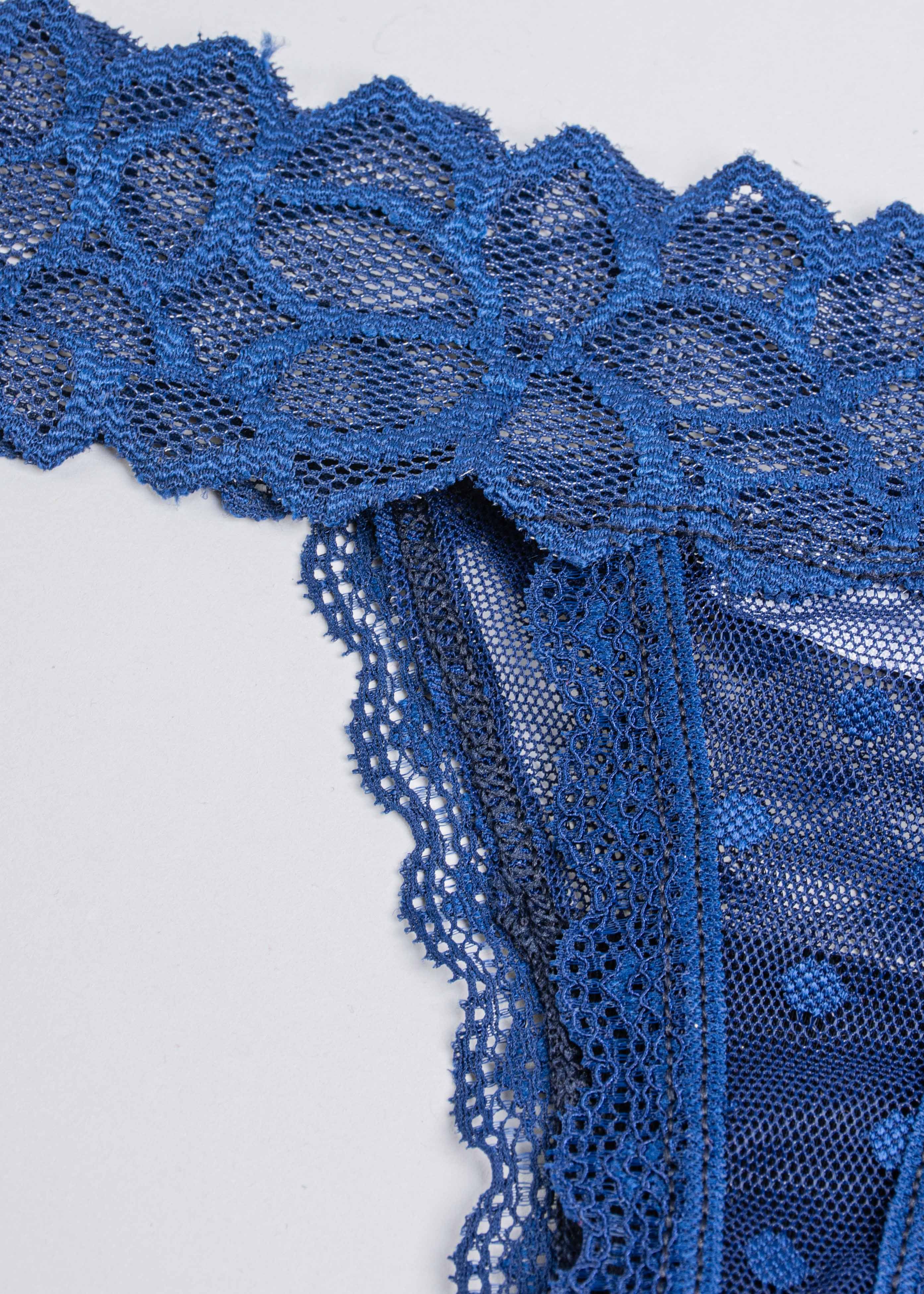 Tanga encaje flores sold by Shasa product image thumbnail 3