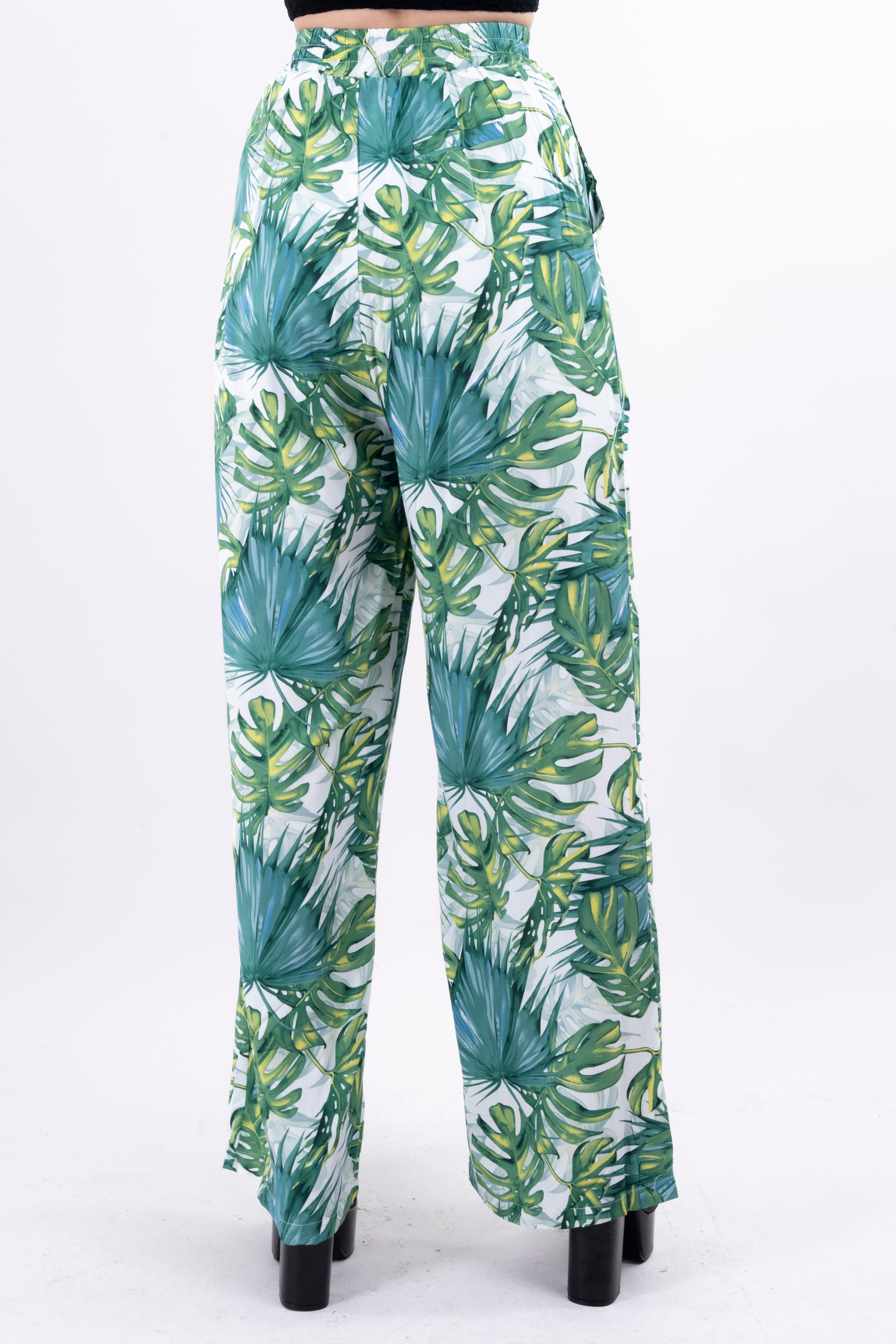 Pantalón wide leg estampado tropical sold by Shasa product image thumbnail 4