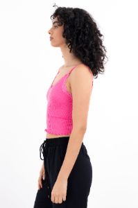 Top rib liso tirantes encaje sold by Shasa