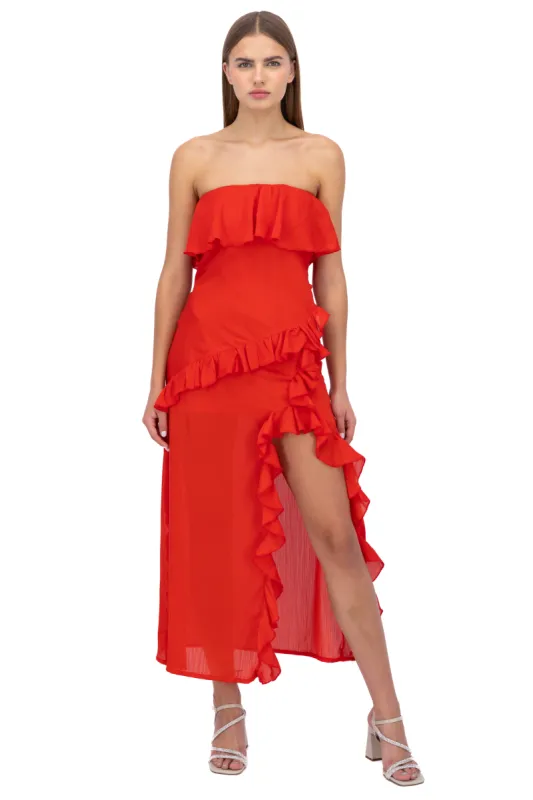Vestido strapless con olanes sold by Shasa