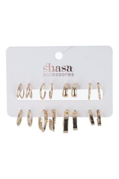 Set 8 pares arracadas cadena sold by Shasa