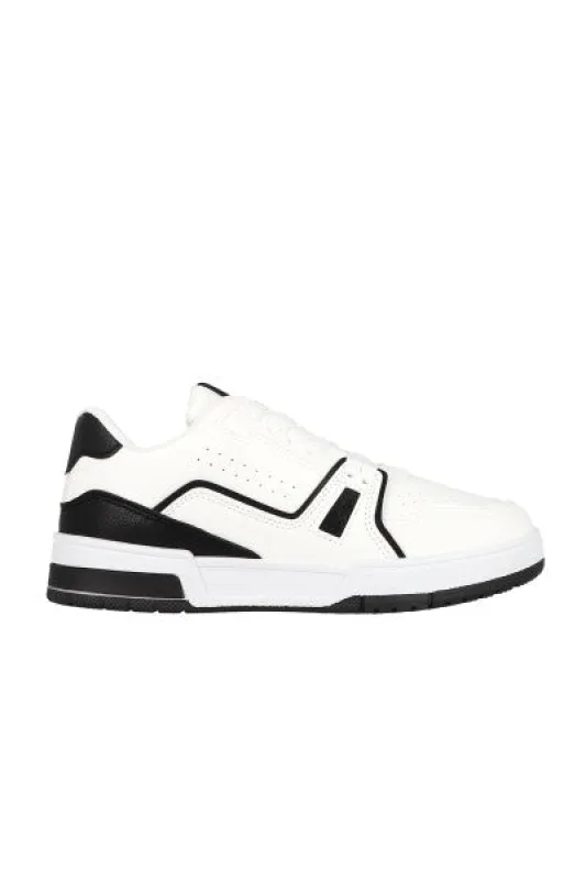 Tenis casual bicolor perforados sold by Shasa