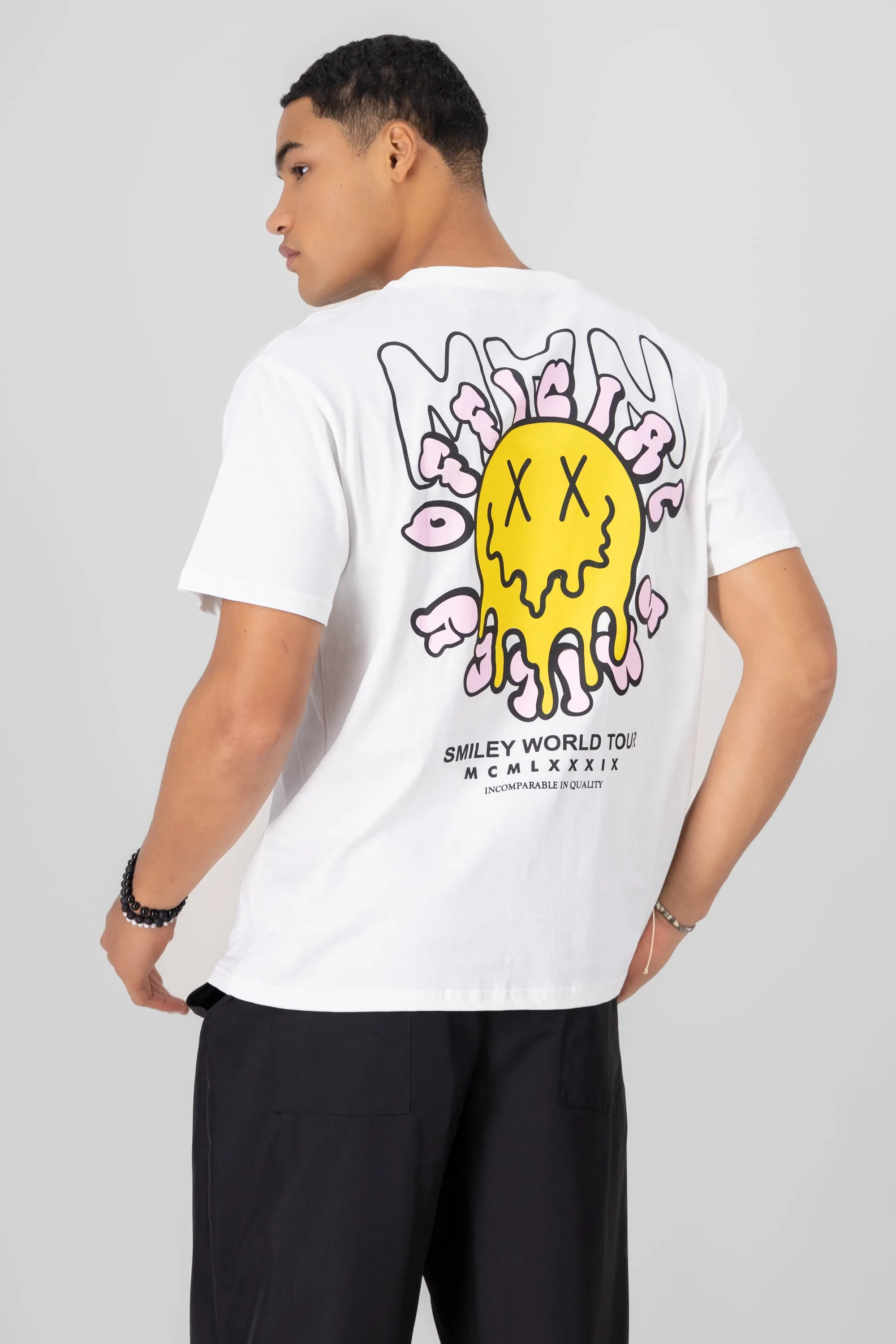 Playera smile sold by Shasa