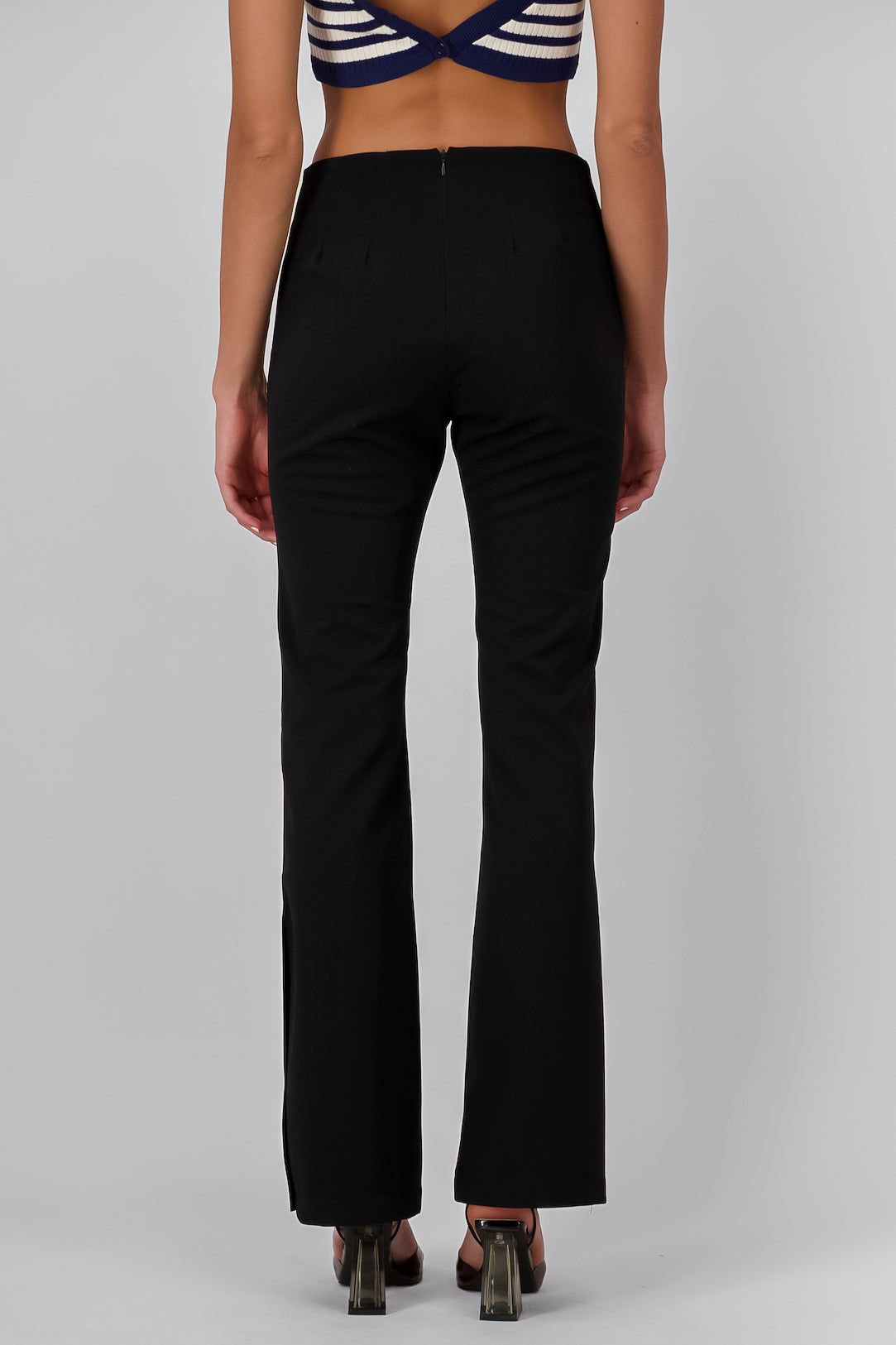 Pantalon detalle costura abertura en pierna sold by Shasa product image thumbnail 4