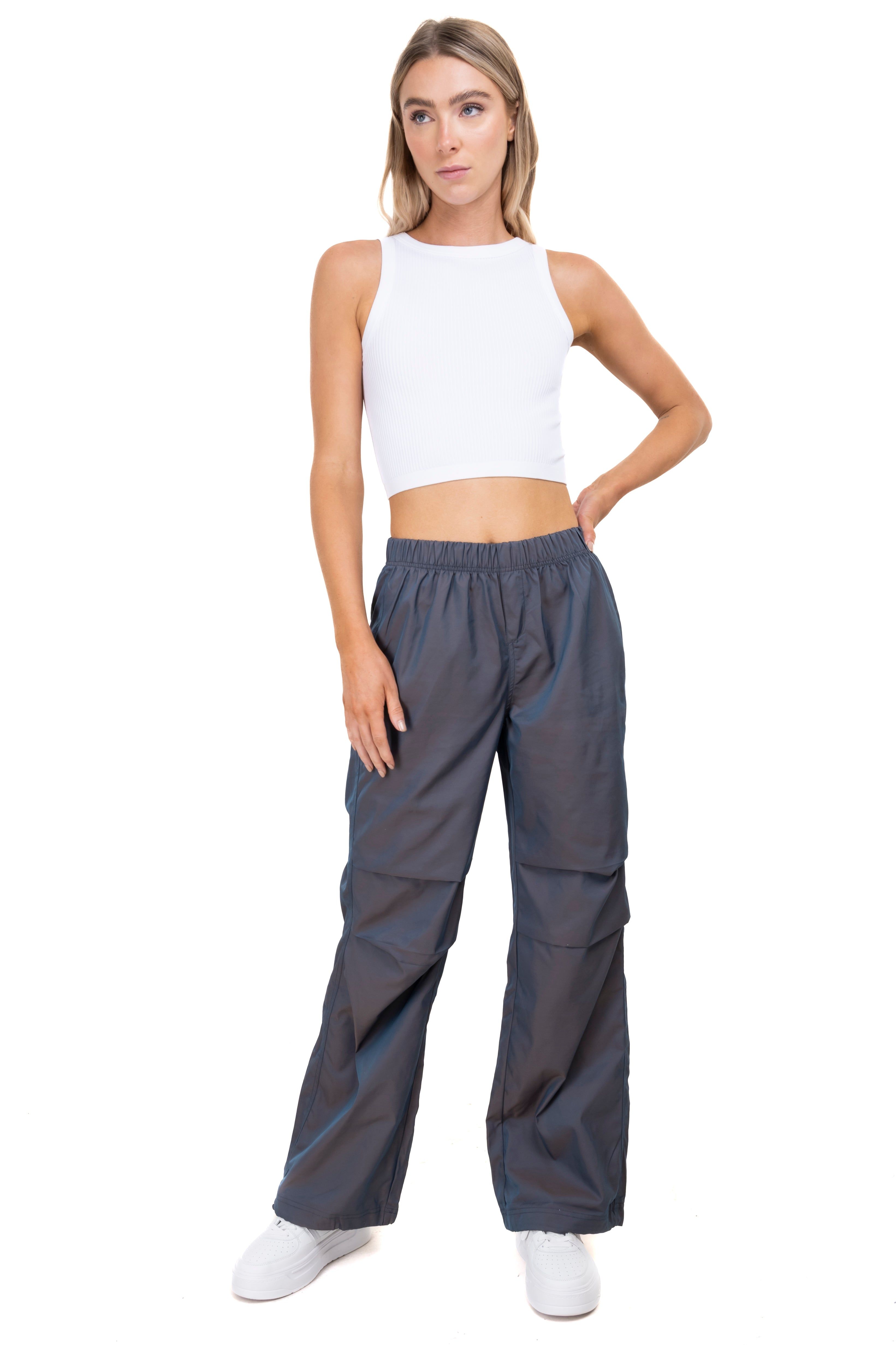 Pantalón parachute tornasol sold by Shasa product image thumbnail 2
