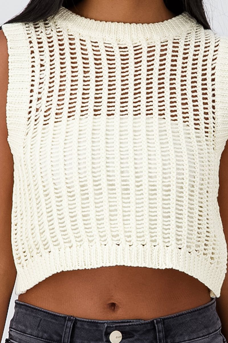 Top sin manga red tejido sold by Shasa product image thumbnail 5