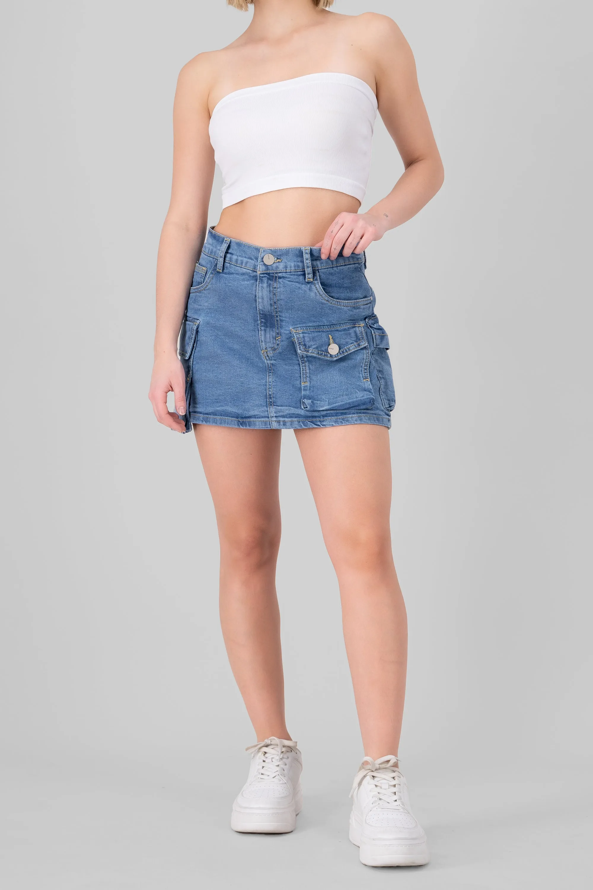 Falda short cargo asimétrica sold by Shasa product image thumbnail 2