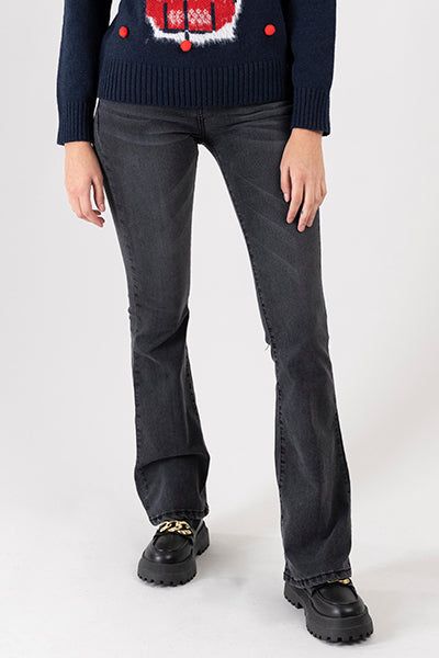 Jeans flare lisos sold by Shasa product image thumbnail 2
