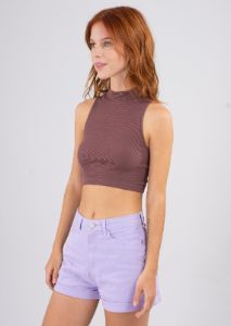 Tank top cuello alto liso sold by Shasa