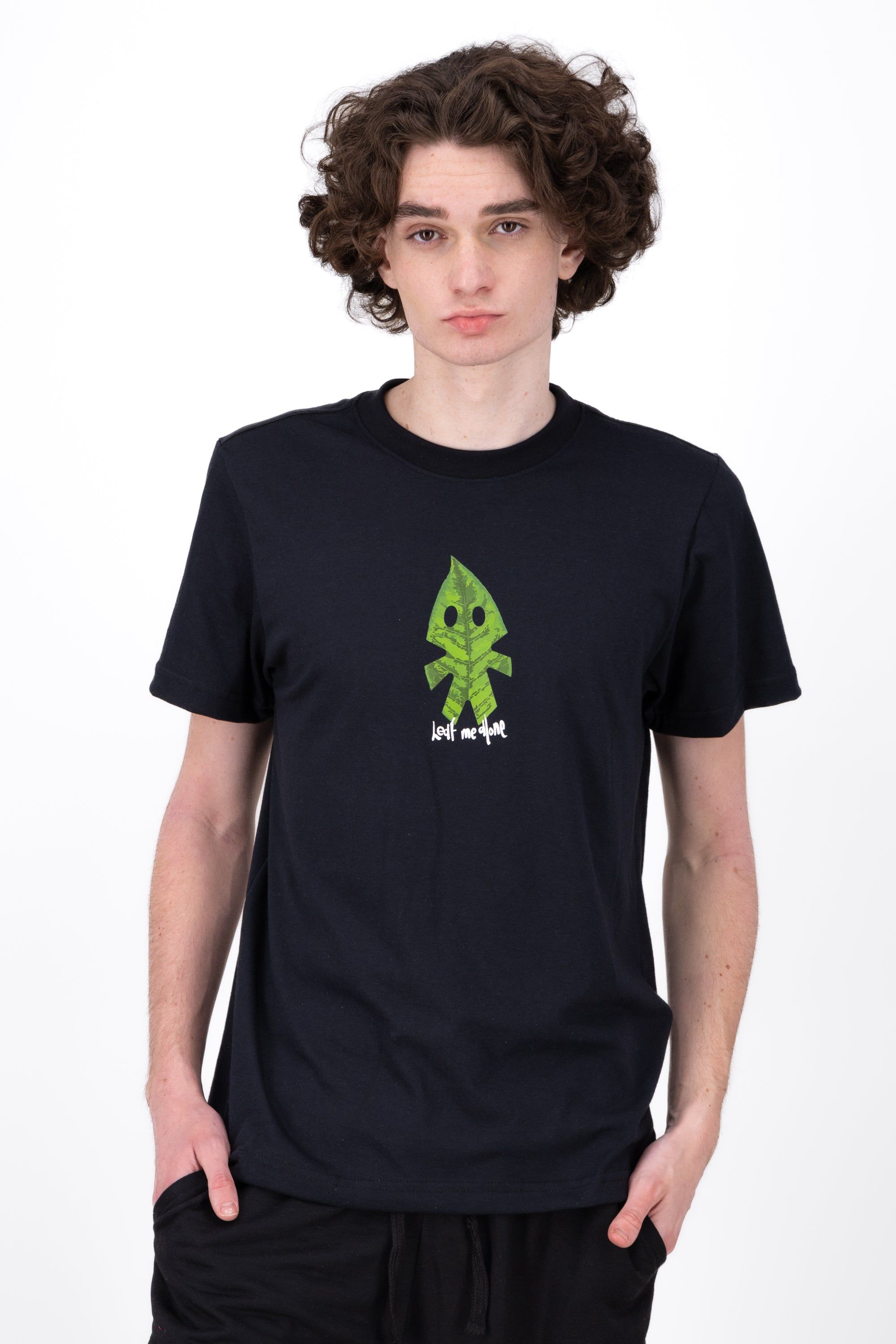 Playera Manga Larga Leaf Me Alone sold by Shasa product image thumbnail 2