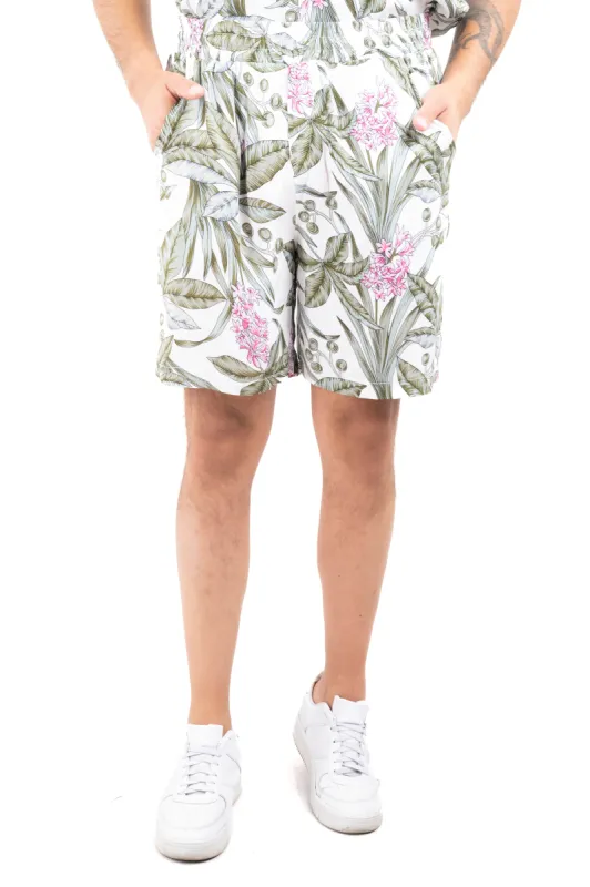 Short flores tropicales sold by Shasa