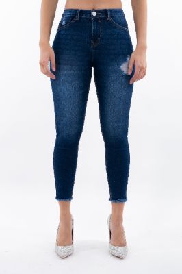 Jeans skinny destrucciones deslavado sold by Shasa