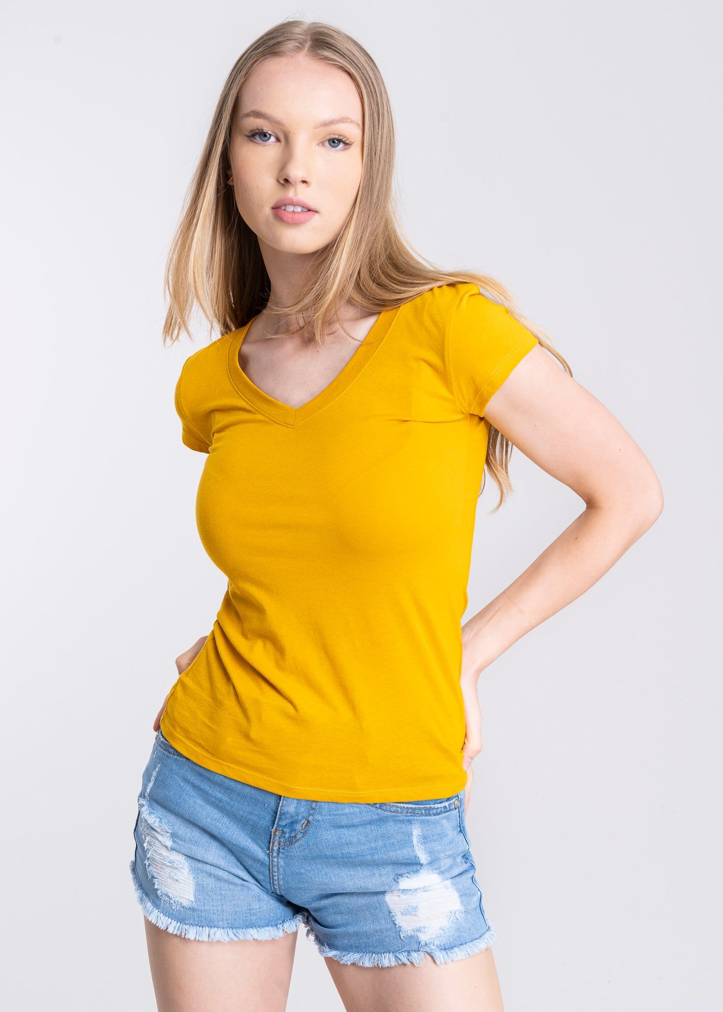 Blusa manga corta cuello v sold by Shasa