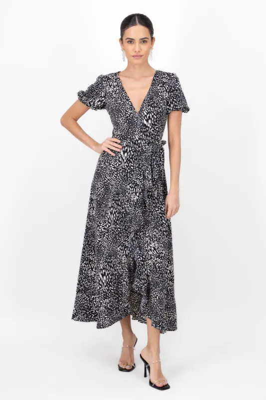 Maxi vestido animal print manga corta sold by Shasa