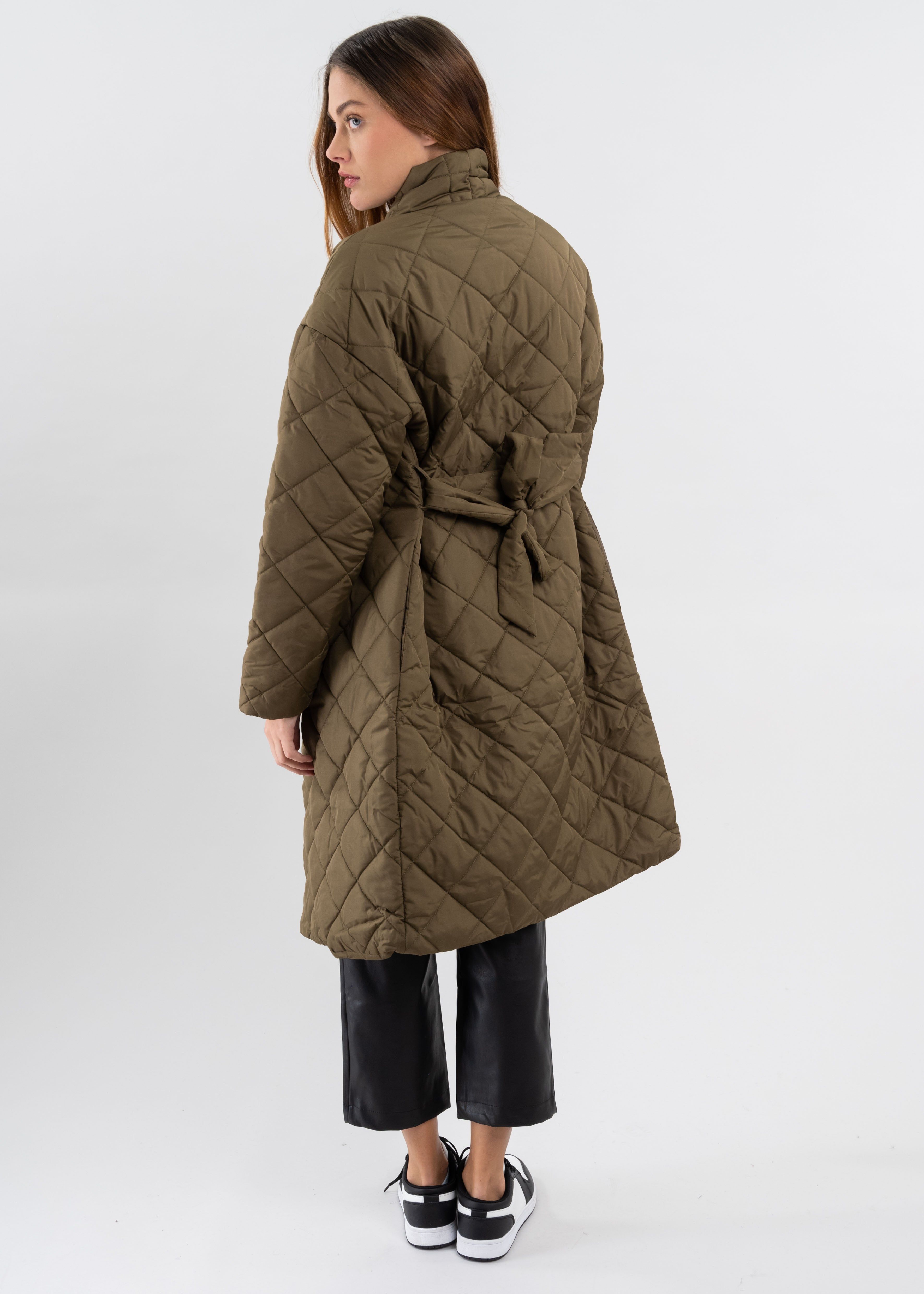 Chamarra larga capitonada sold by Shasa product image thumbnail 4