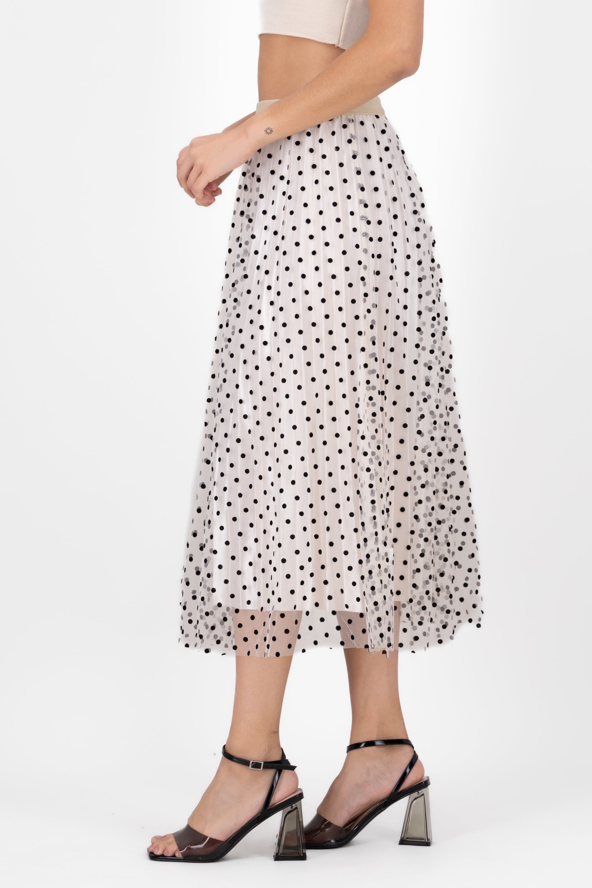 Falda De Tulle Con Polka Dots sold by Shasa product image thumbnail 3