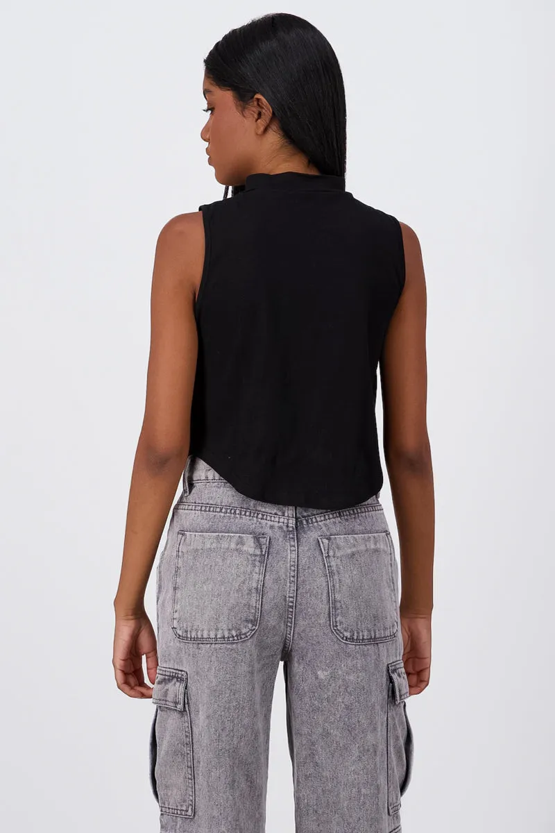 Top Con Contraste Y Cierre sold by Shasa product image thumbnail 4