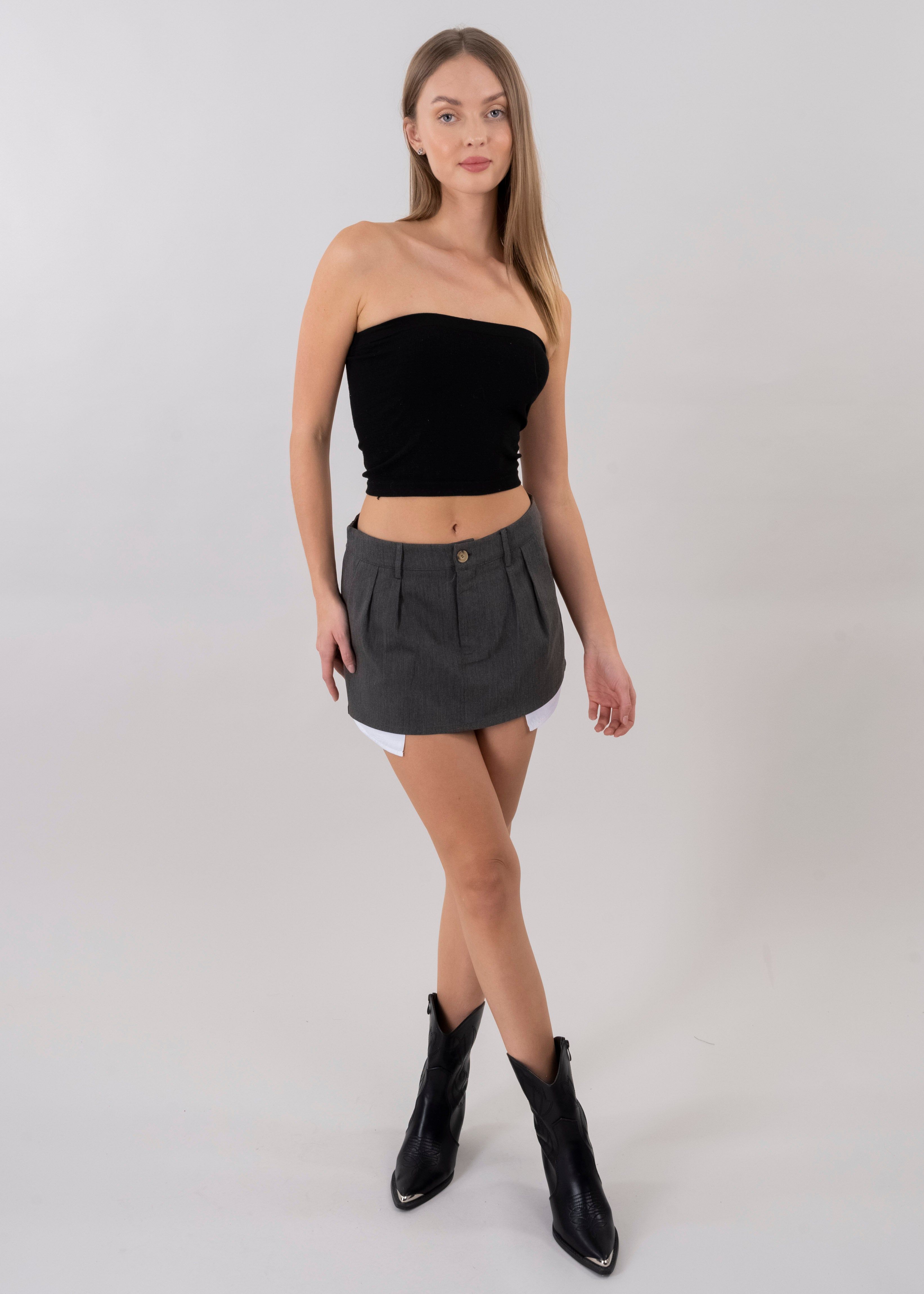 Falda mini doble pinza sold by Shasa