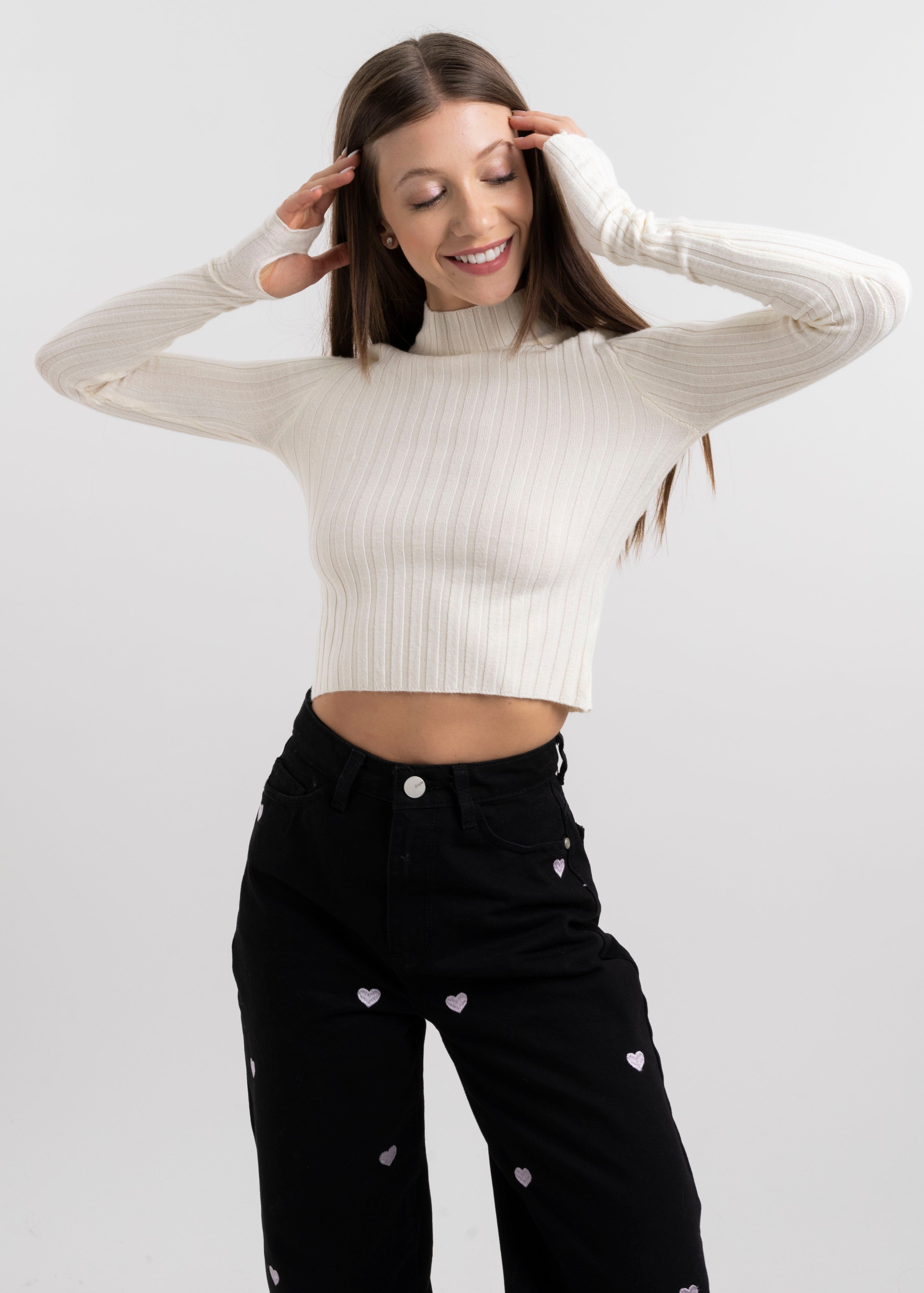 Suéter crop acanalado sold by Shasa