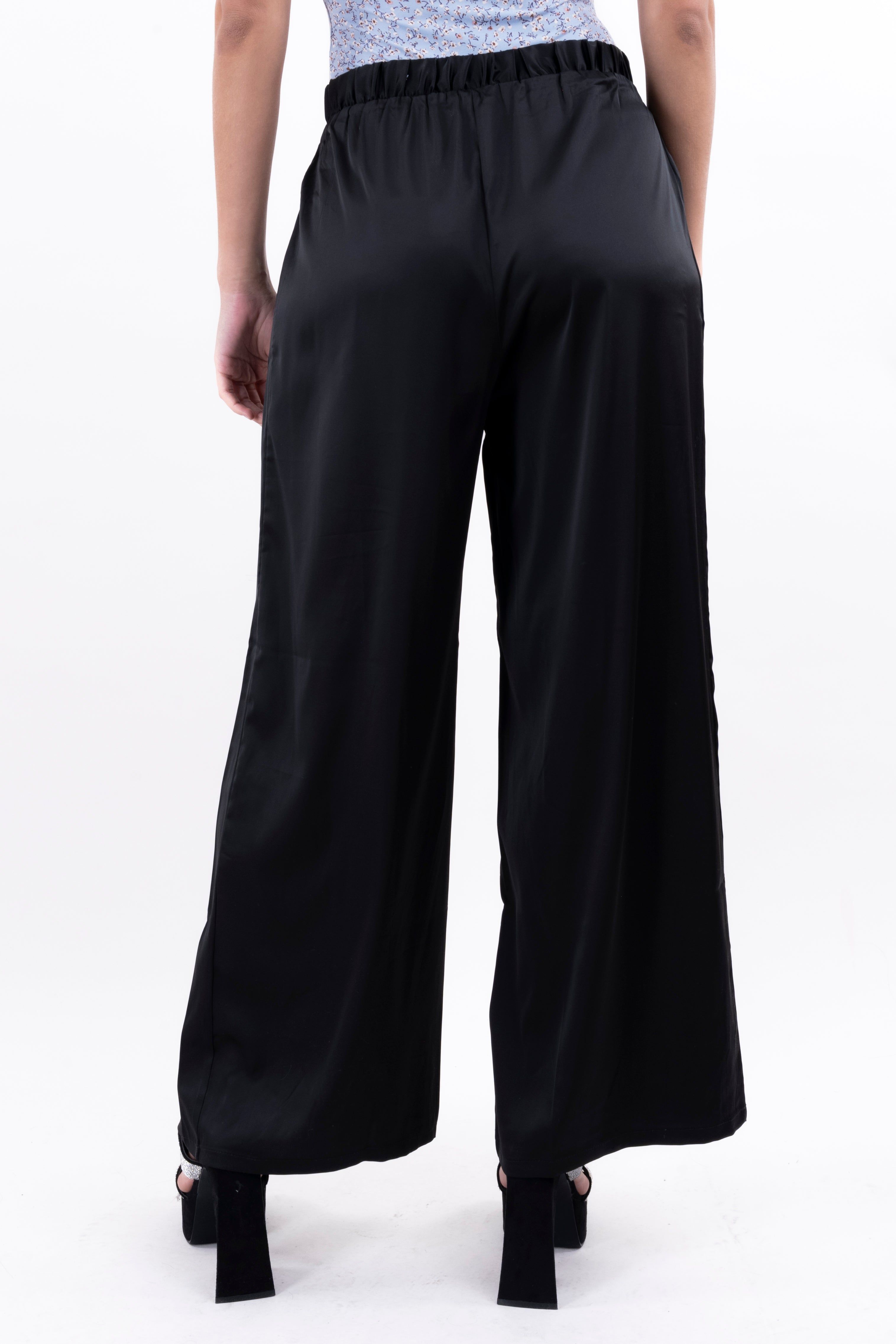 Pantalón wide leg satín liso sold by Shasa product image thumbnail 4