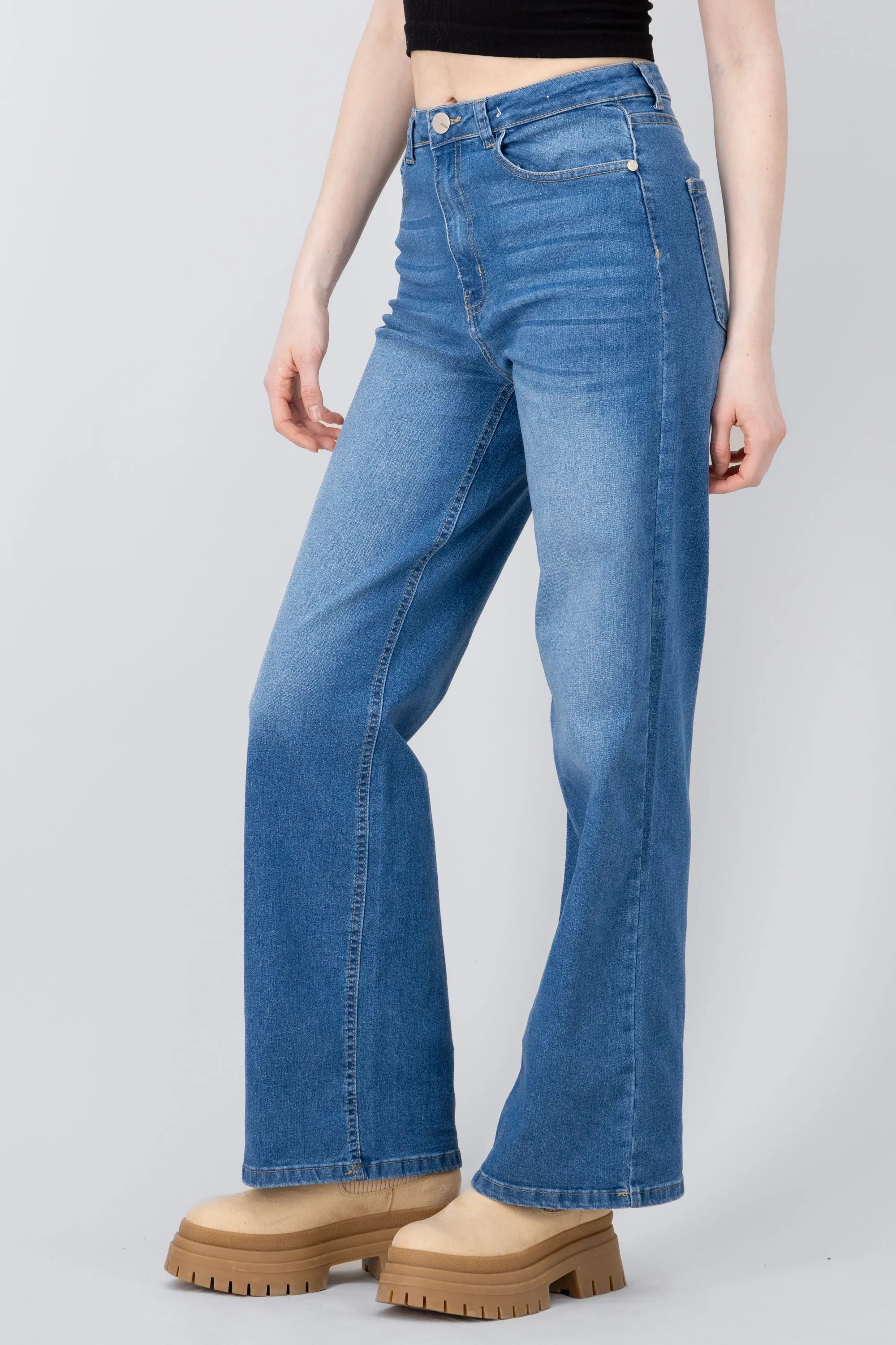 Jeans wide leg básicos sold by Shasa product image thumbnail 3