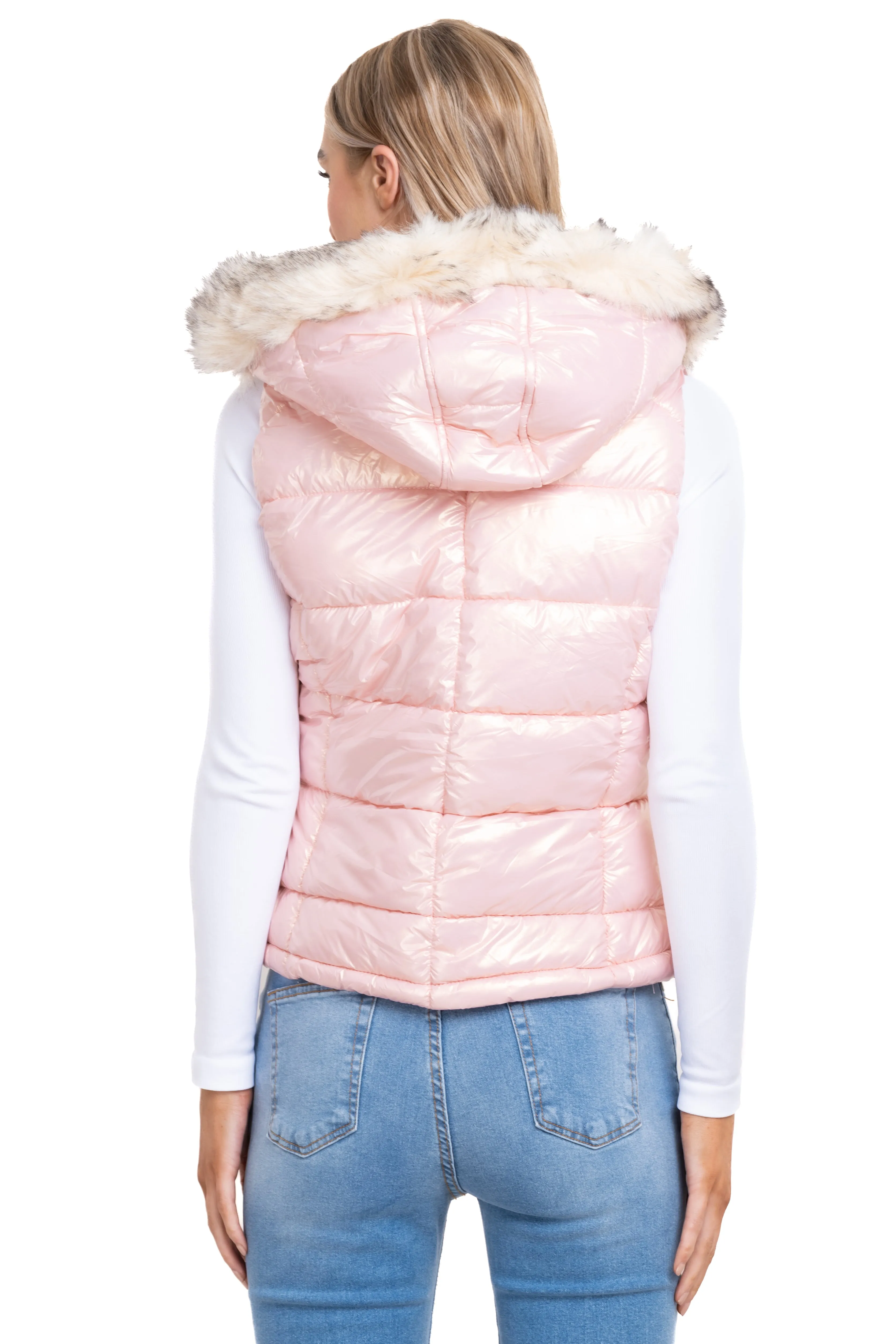 Chaleco metálico gorro peluche sold by Shasa product image thumbnail 4