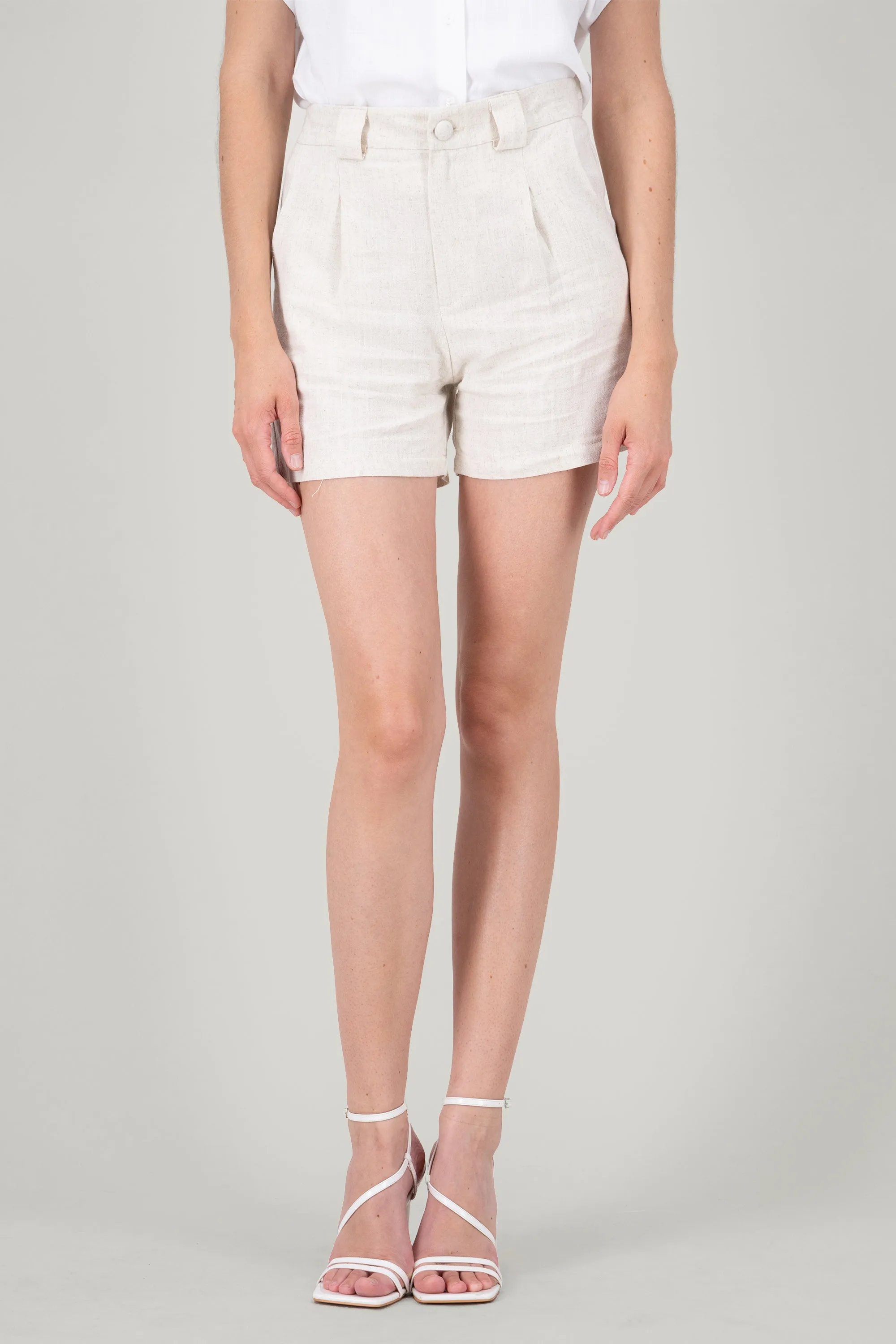 Short corto lino sold by Shasa product image thumbnail 2