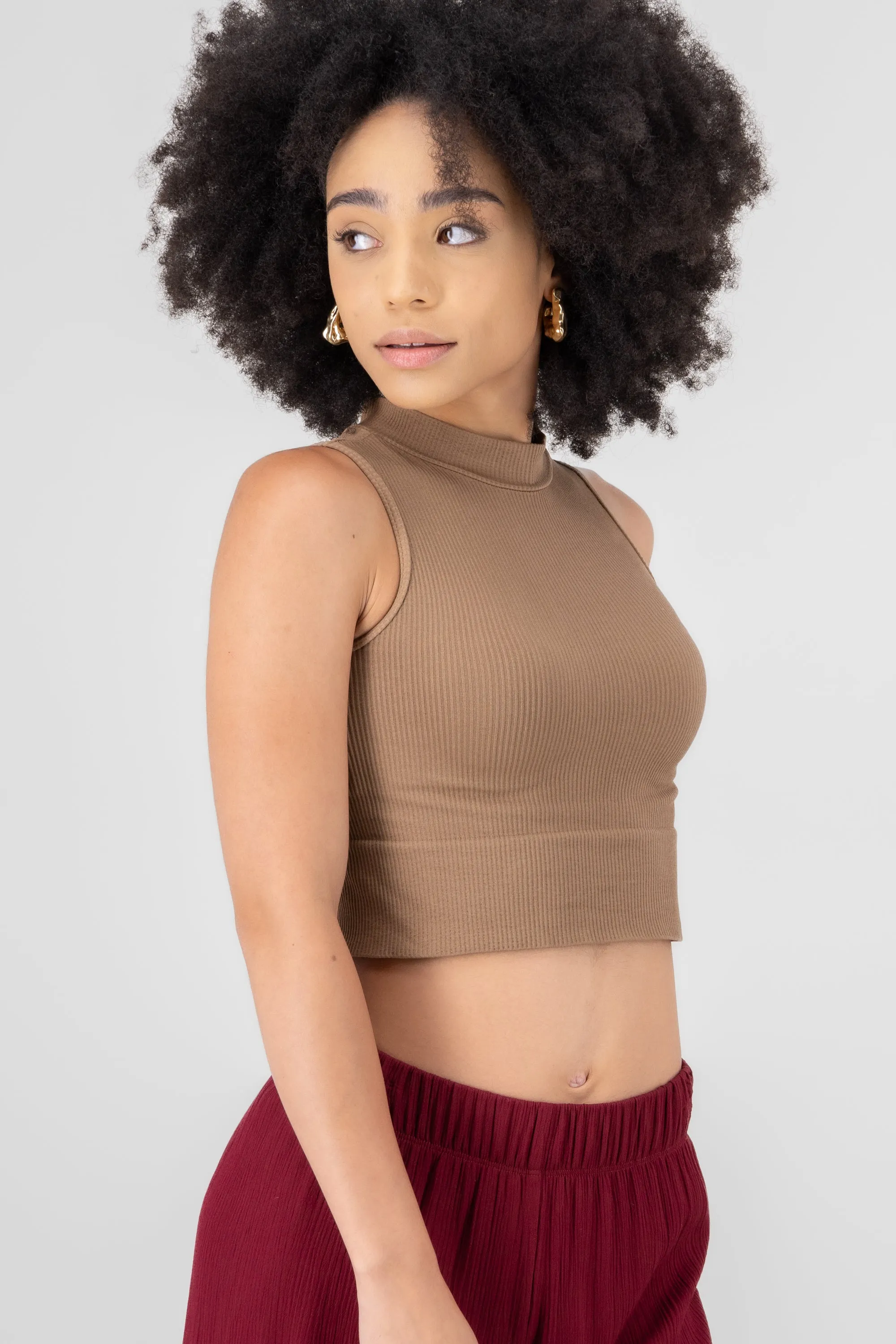 Top Acanalado sold by Shasa