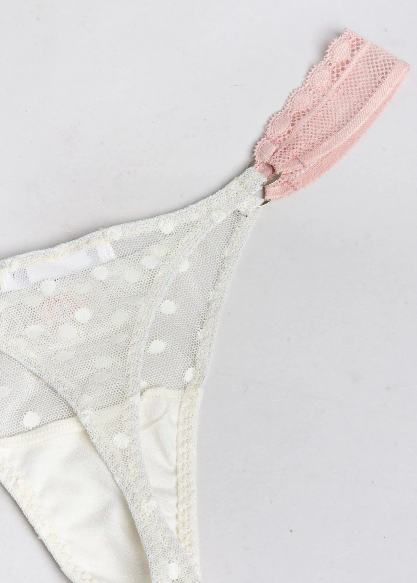 Tanga mesh aros encaje lateral sold by Shasa product image thumbnail 4