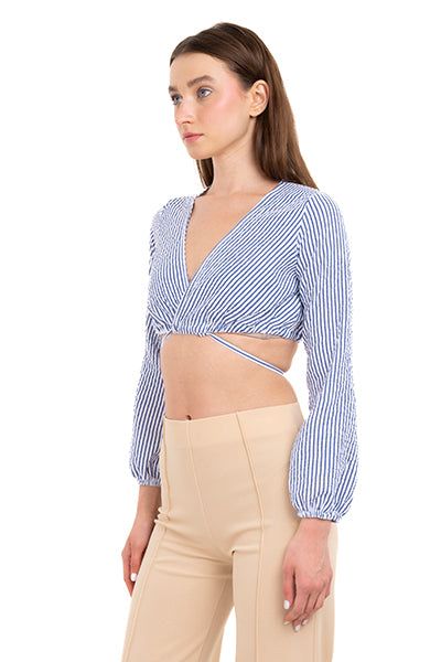Blusa crop cruzada líneas sold by Shasa product image thumbnail 3