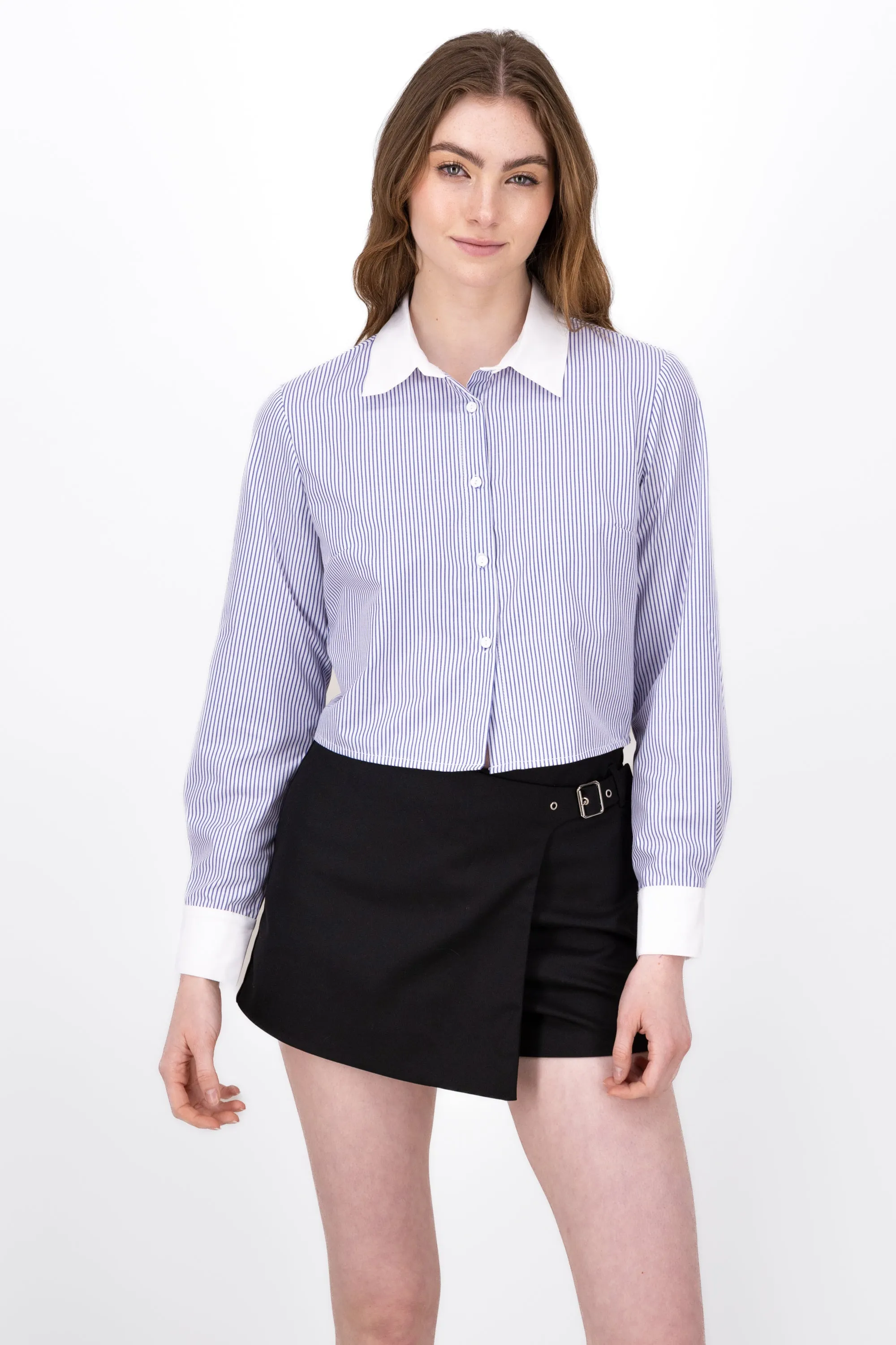 Camisa Crop Rayas Detalle Constraste sold by Shasa product image thumbnail 2