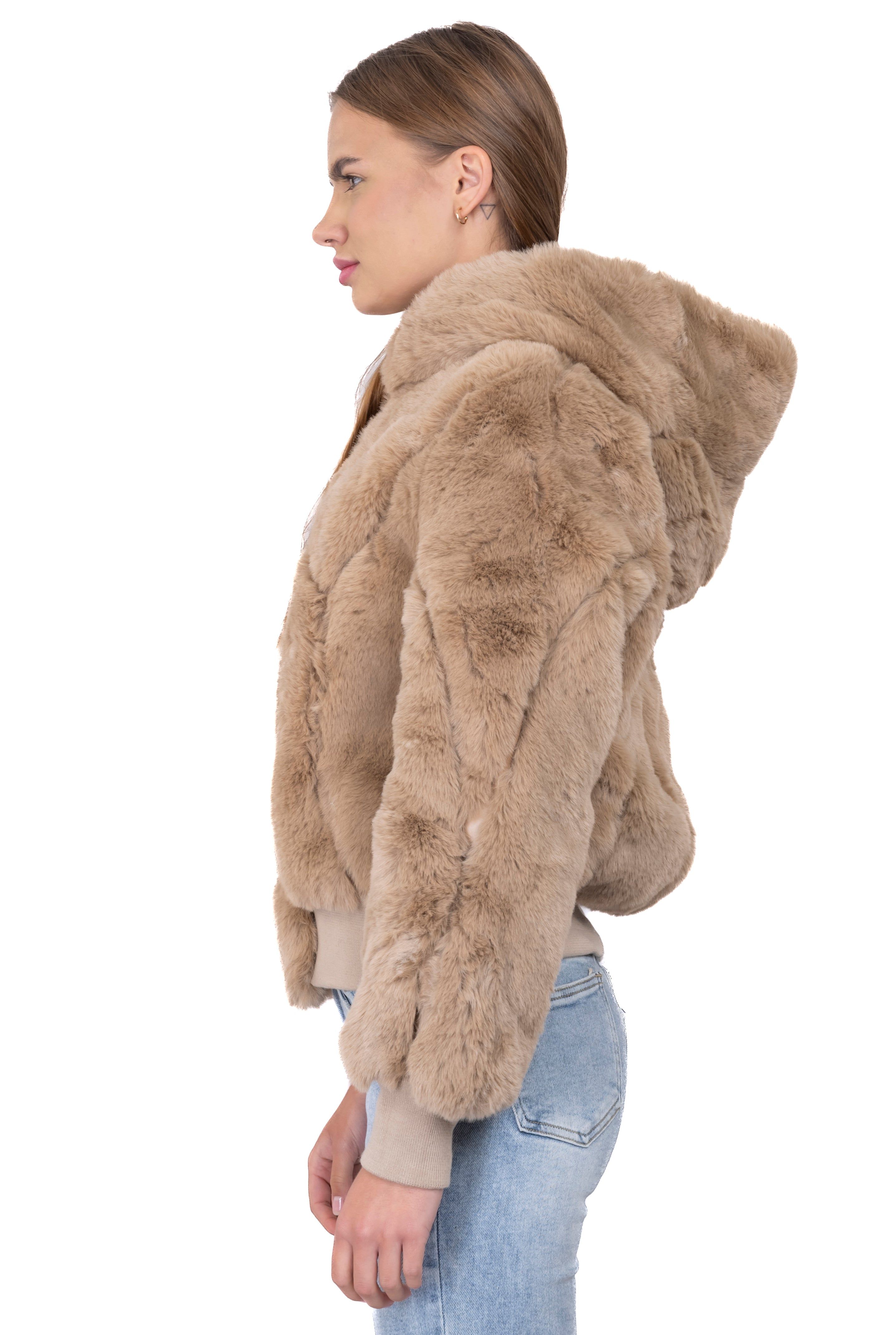 Chamarra peluche cierre sold by Shasa product image thumbnail 3