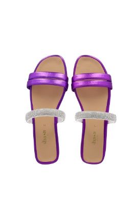 Sandalia tiras brillos sold by Shasa