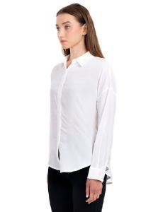 Camisa lisa botones sold by Shasa