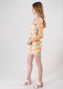 Vestido Fruncido Hombros Descubiertos Flores sold by Shasa