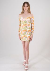 Vestido Fruncido Hombros Descubiertos Flores sold by Shasa