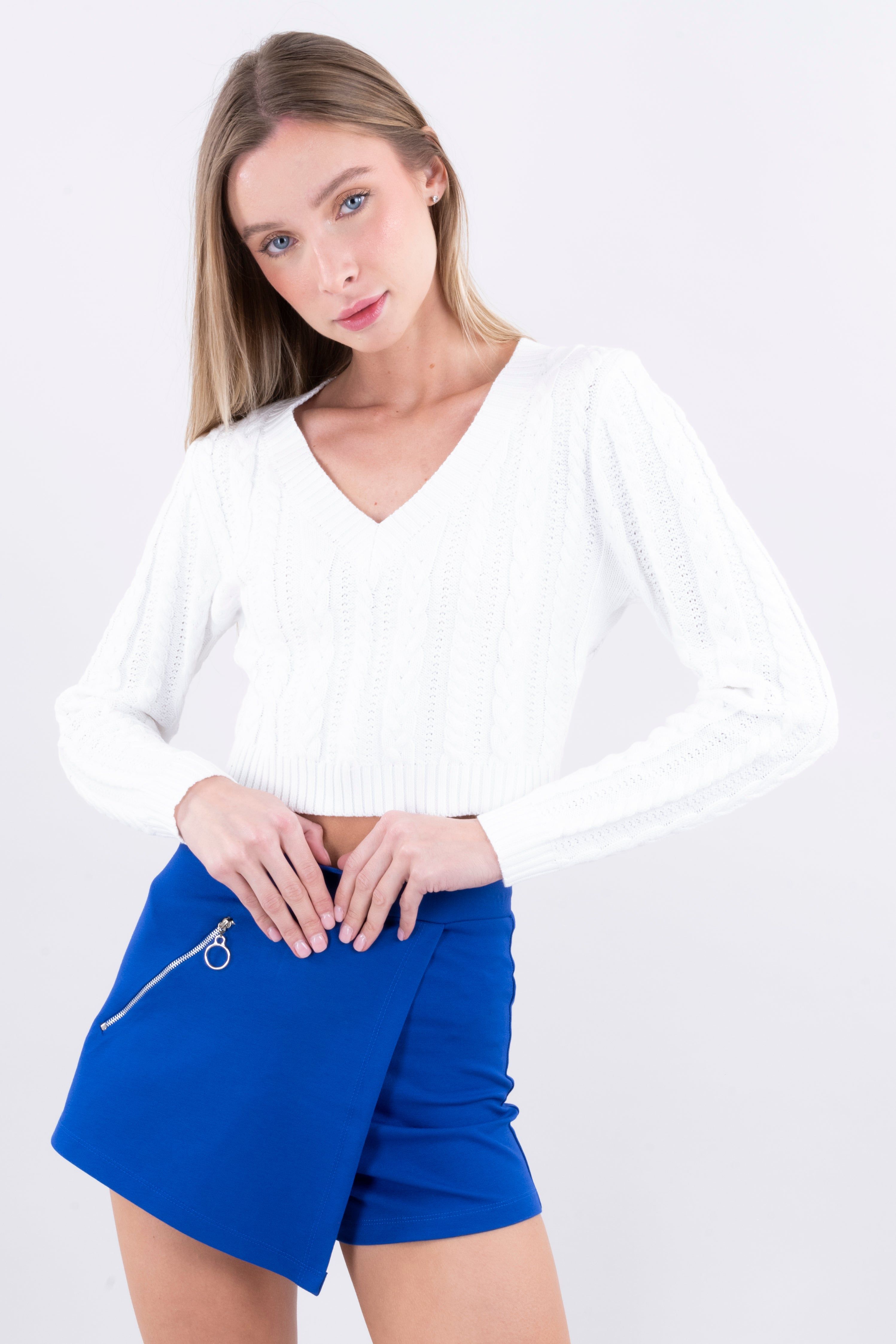 Suéter crop punto cuello v sold by Shasa