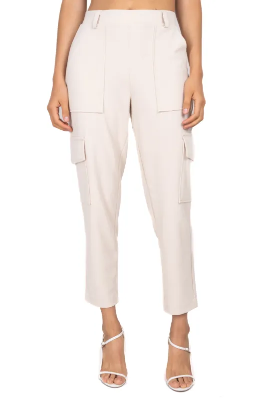 Pantalón monocolor bolsillos sold by Shasa