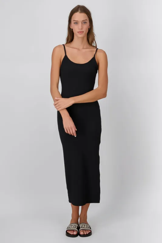 Vestido maxi con textura sold by Shasa