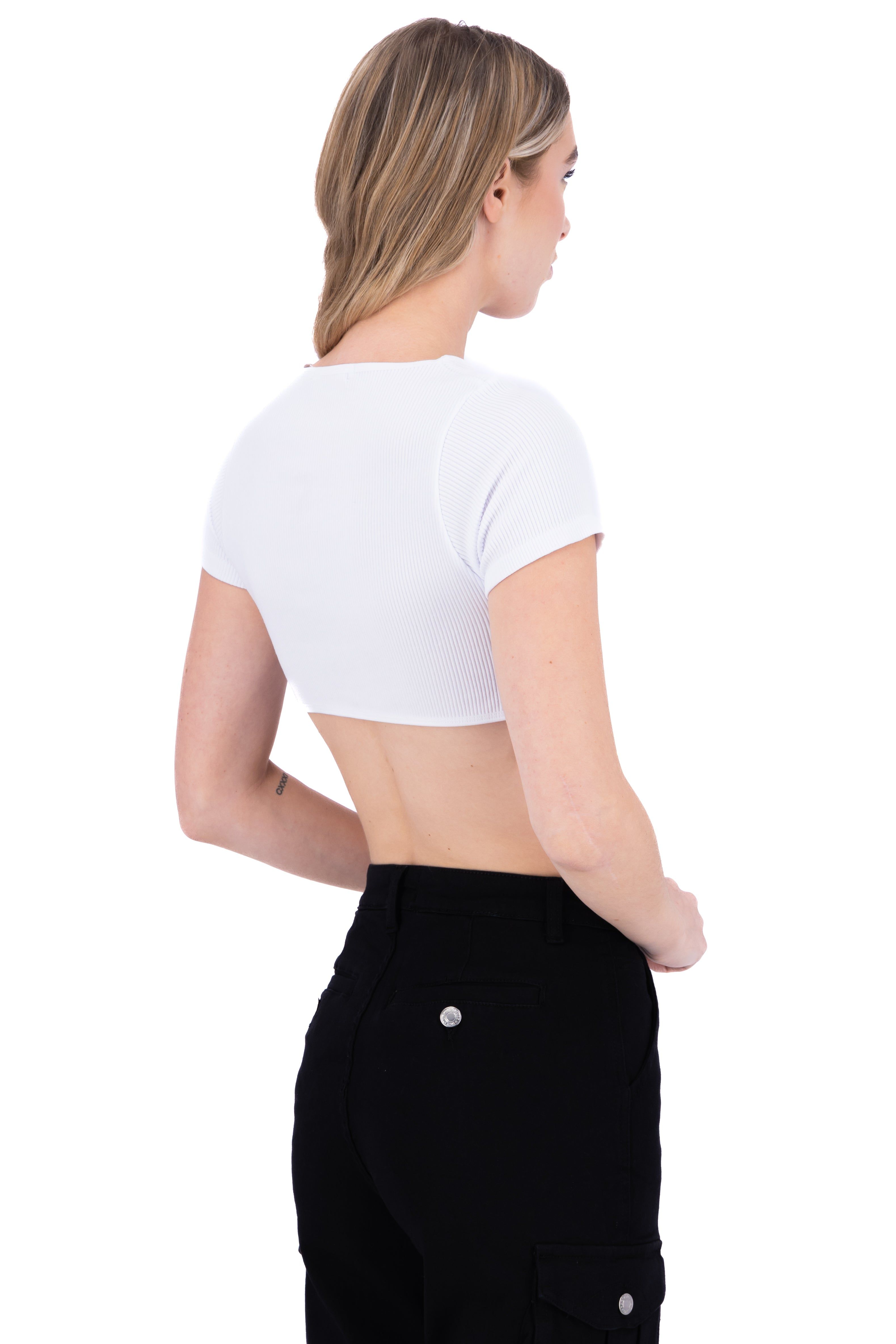 Top crop acanalado brillos sold by Shasa product image thumbnail 4