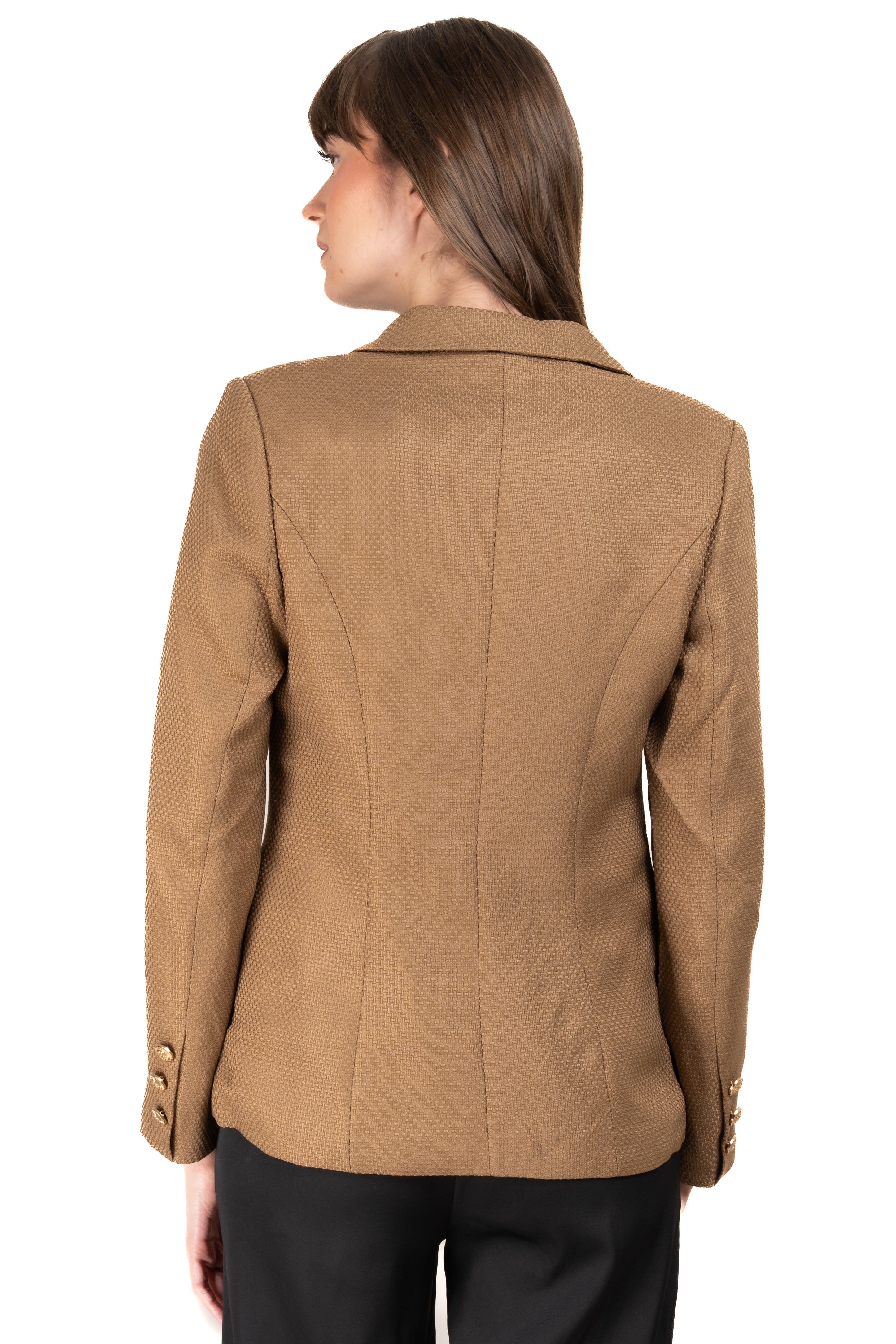 Blazer detalle botones sold by Shasa product image thumbnail 4