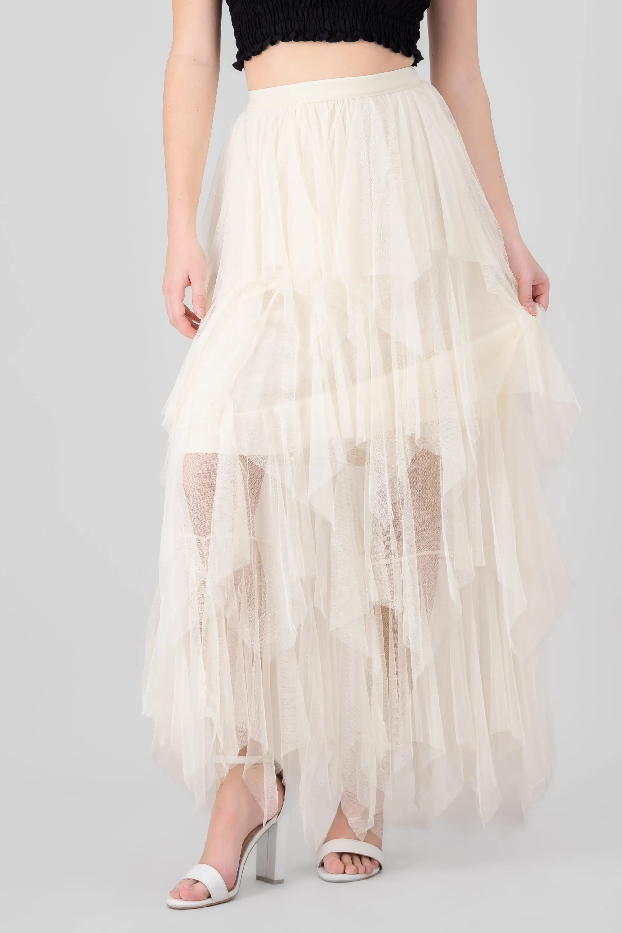 Falda con capas de tulle sold by Shasa product image thumbnail 2