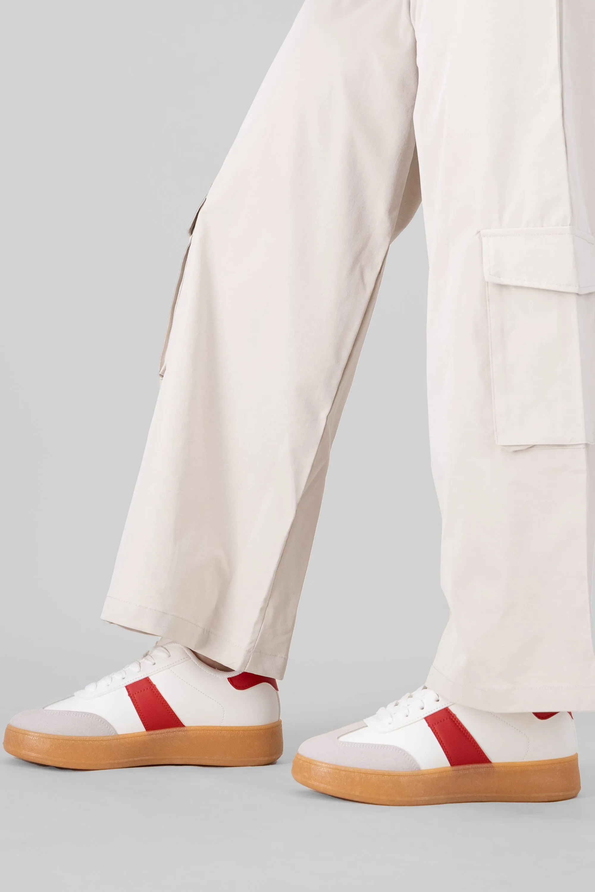 Tenis retro linea laterales sold by Shasa product image thumbnail 2