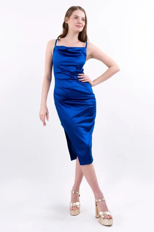 Vestido midi entallado asimétrico satín sold by Shasa